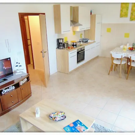 Adriatic-city Center Appartement *