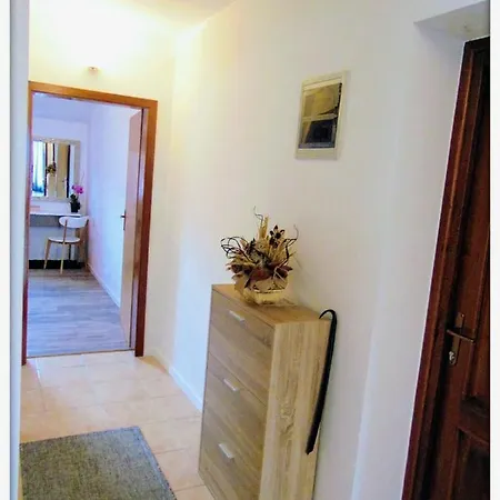 Adriatic-city Center *